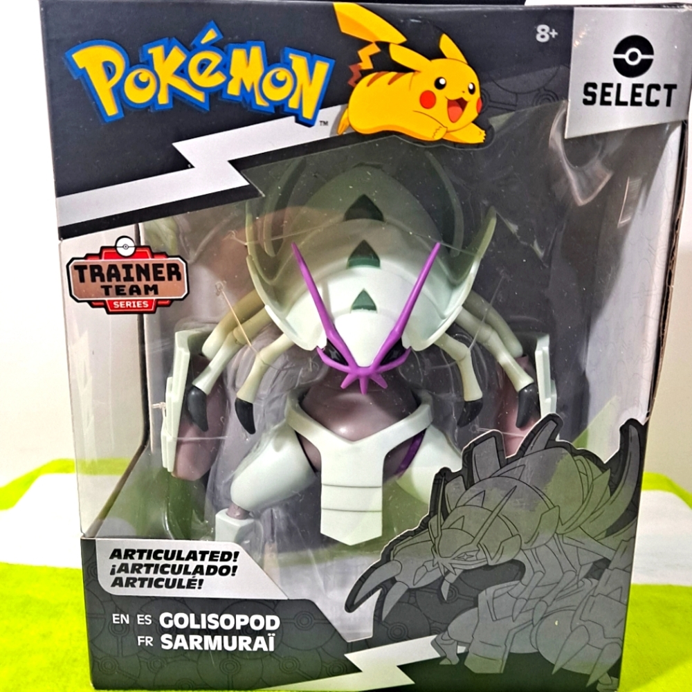 New Pokemon Select Series 8 Golisopod 6" Exclusive Collectible Action Figure